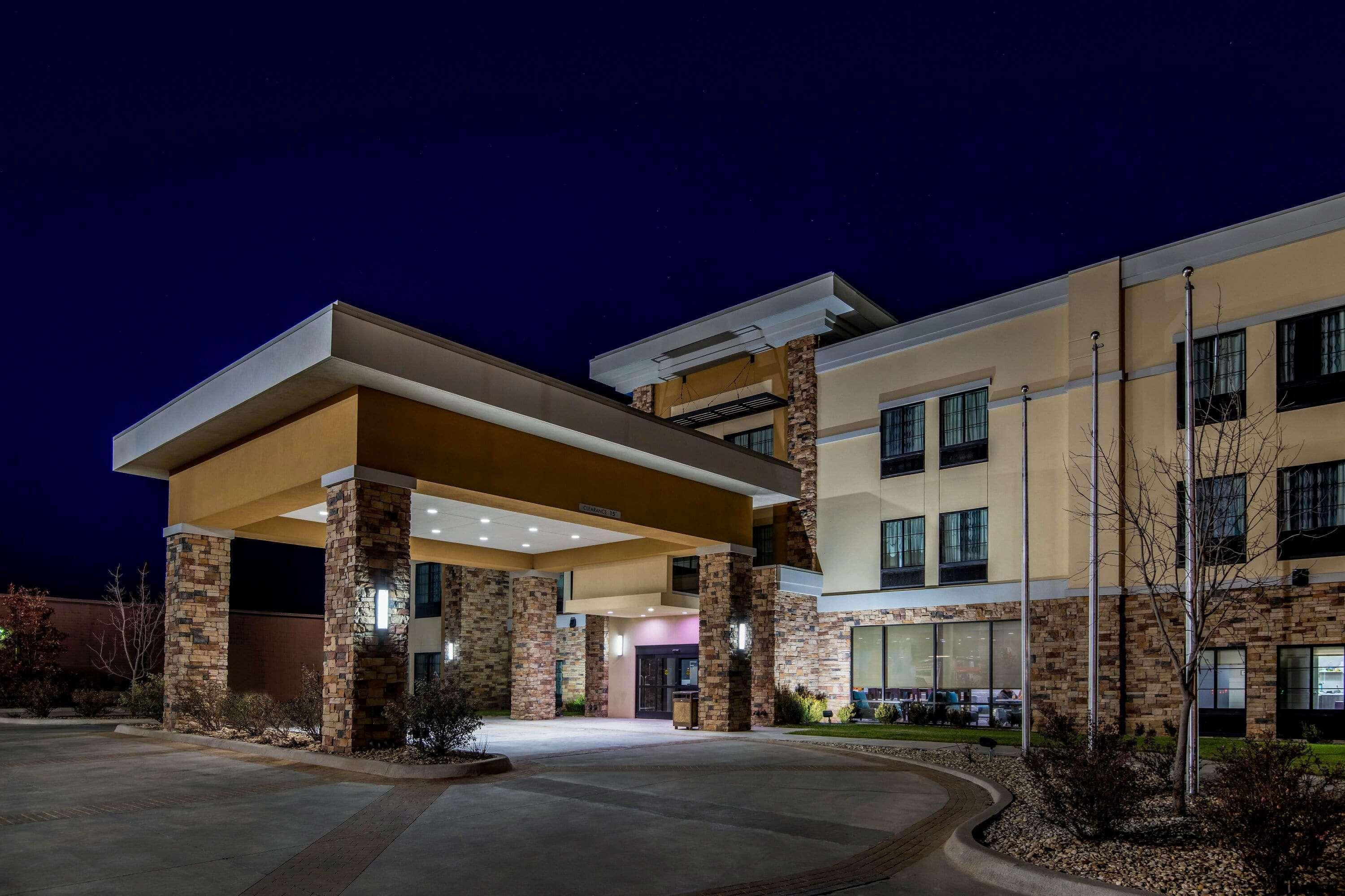 Hotel La Quinta By Wyndham Pampa Exterior foto